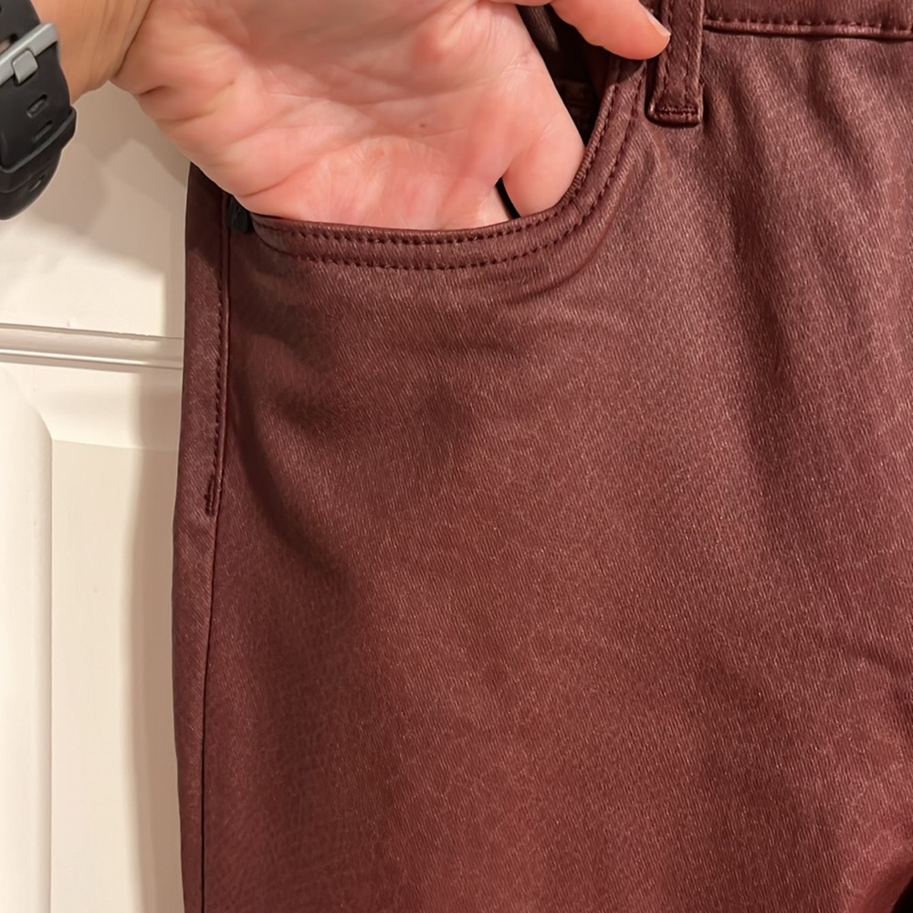 Kut from the Kloth Connie Fab Ab Ankle Skinny Berry Snakeskin Coated Jeans Size8 - Picture 3 of 10